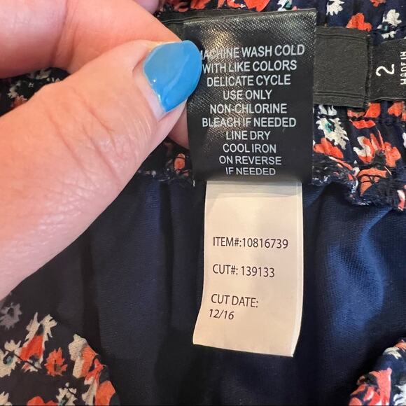 Torrid Side Slit Floral Chiffon Pants size 2 Navy - Picture 5 of 11